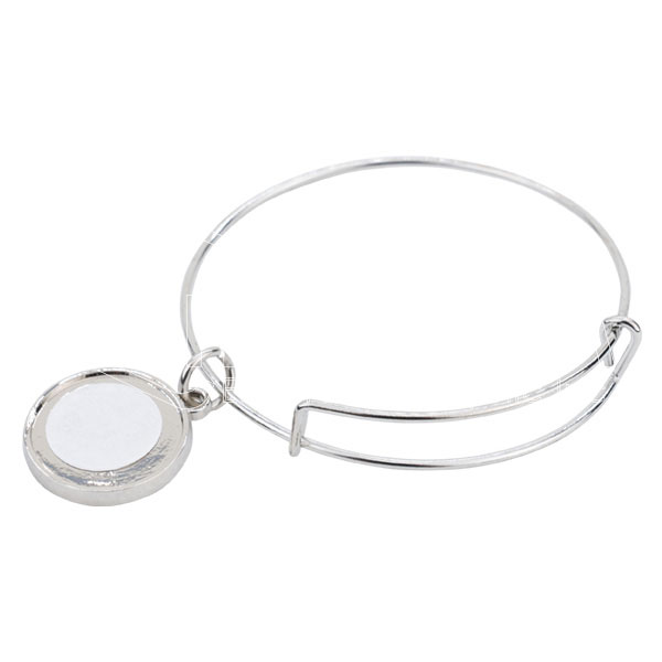 Bracelet-with-Round-Pendant-2.jpg