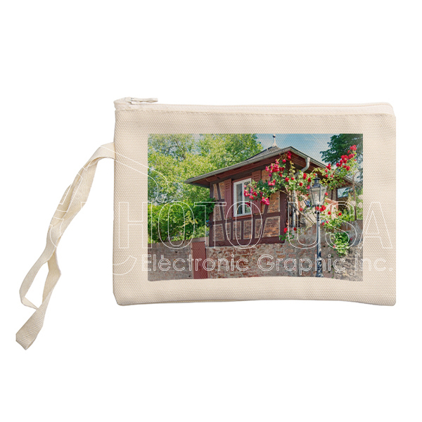 Canvas-Purse-w-Hand-Strap-1.jpg