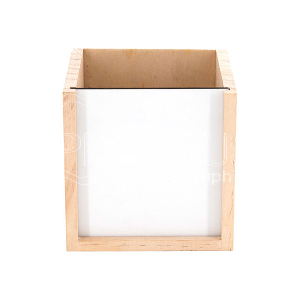 Wooden-pen-holder600-2.jpg